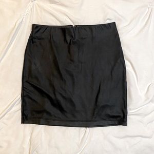 Women’s Faux Leather Skirt